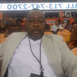 Meet your Posher, Robert